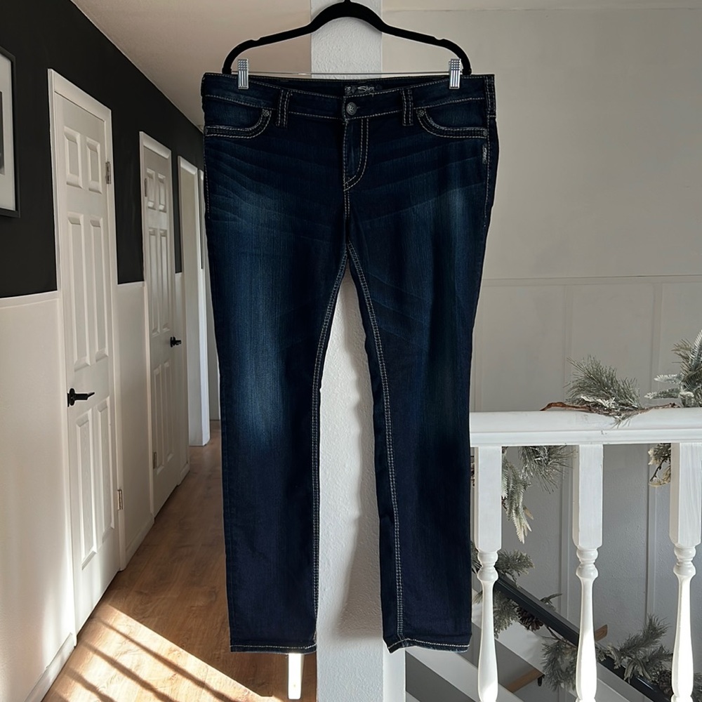 Silver jeans suki super skinny size 36W 31L